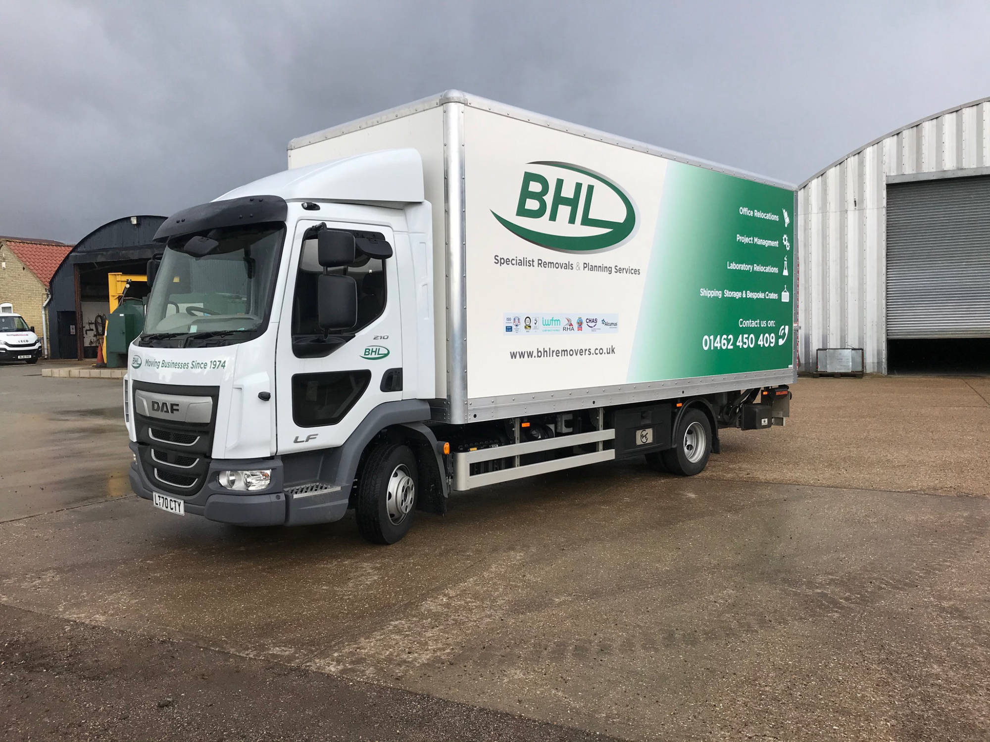 truck full wrap vehicle graphics