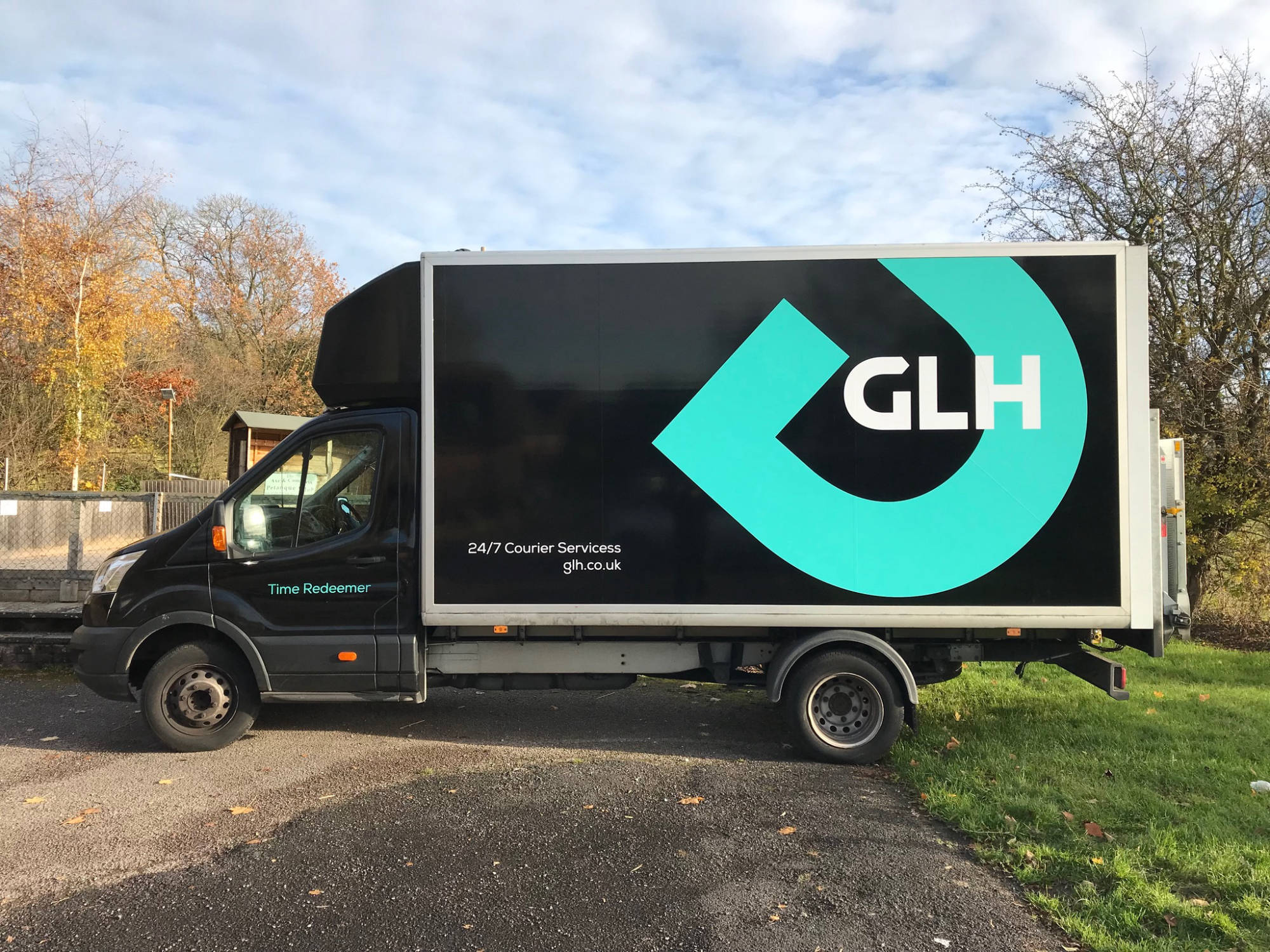 box van vehicle graphics