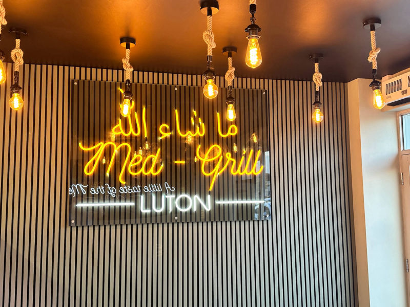 led restaurant signage