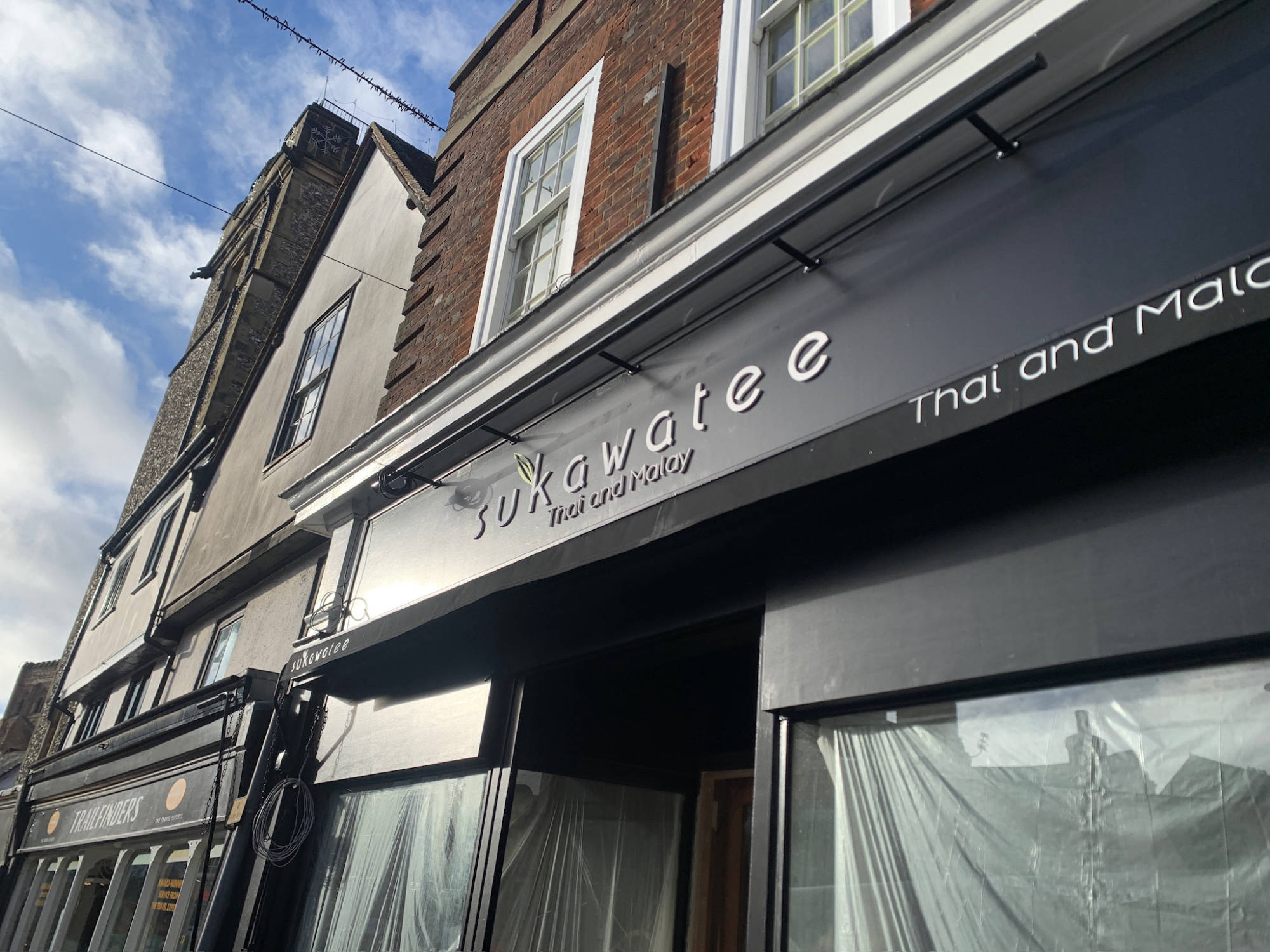 exterior restaurant signage 