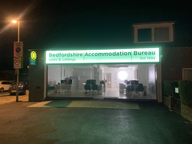 shop illuminated signage