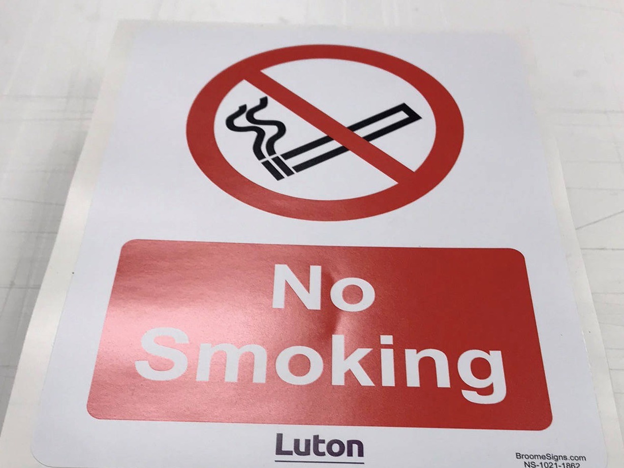no smoking signage
